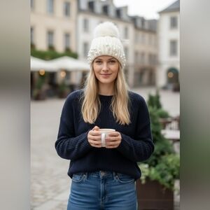 NWT Anna & Ava Pearl Embellished Ivory Beanie Faux Fur Pom Pom Winter Hat OS